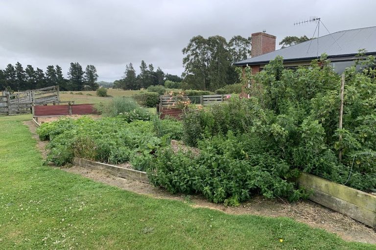 Photo of property in 125 Hadlow Road, Claremont, Timaru, 7974