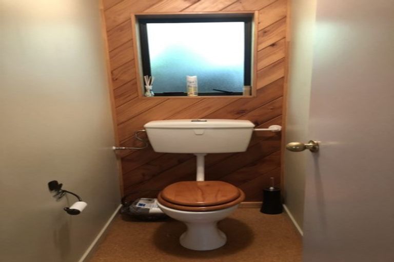 Photo of property in 16 Te Herekiekie Street, Turangi, 3334