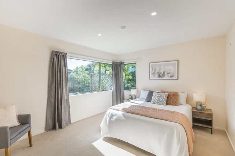 Photo of property in 102 Makarini Street, Paraparaumu, 5032