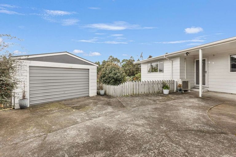 Photo of property in 42 Omata Road, Marfell, New Plymouth, 4310
