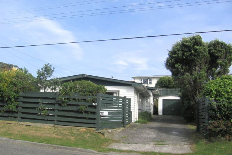 Photo of property in 123 Ironside Road, Johnsonville, Wellington, 6037
