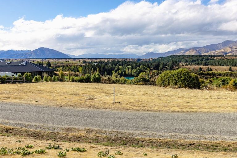 Photo of property in 12 Jackson Rise, Luggate, Wanaka, 9383
