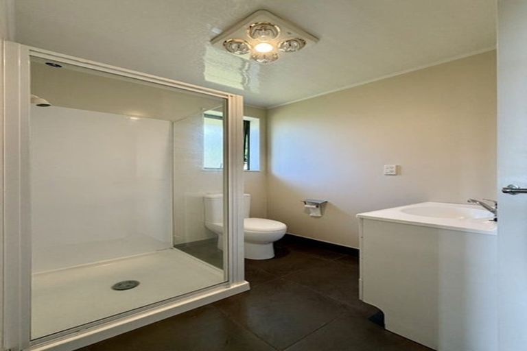 Photo of property in 48 Ruze Vida Drive, Massey, Auckland, 0614