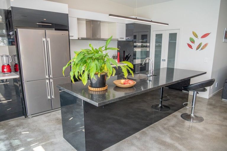 Photo of property in 27 Eagles Way, Cable Bay, 0420