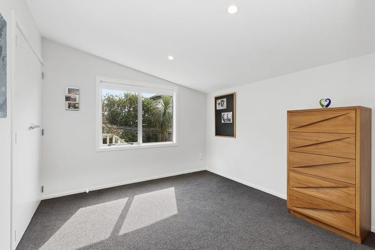 Photo of property in 3 Kaweka Close, Aotea, Porirua, 5024