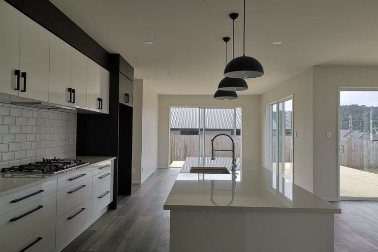 Photo of property in 11 Raymond Grace Avenue, Huapai, Kumeu, 0810