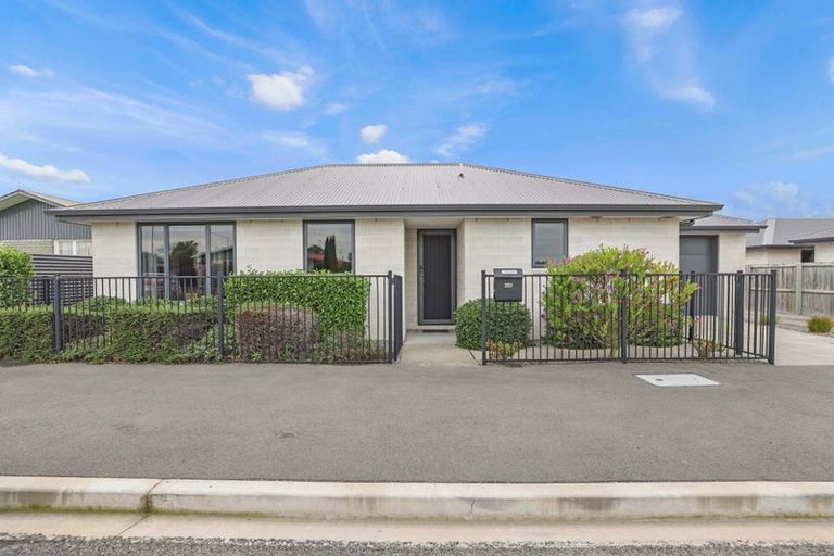 Photo of property in 351 Burnett Street, Ashburton, 7700