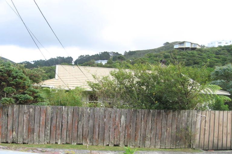 Photo of property in 18 Victory Avenue, Karori, Wellington, 6012