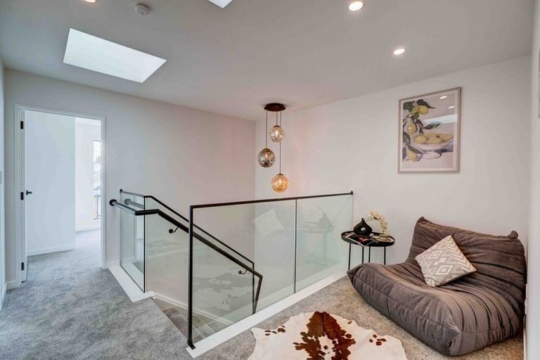 Photo of property in 4/7 Alma Road, Milford, Auckland, 0620