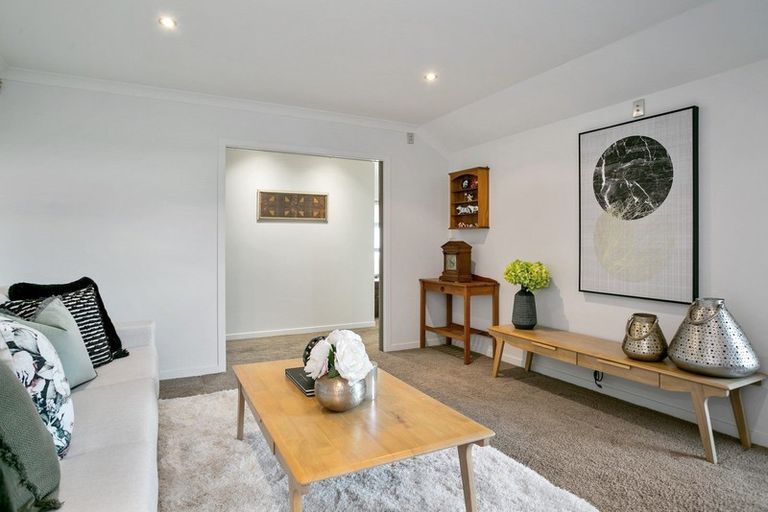 Photo of property in 23 Brancaster Place, Cambridge, 3434