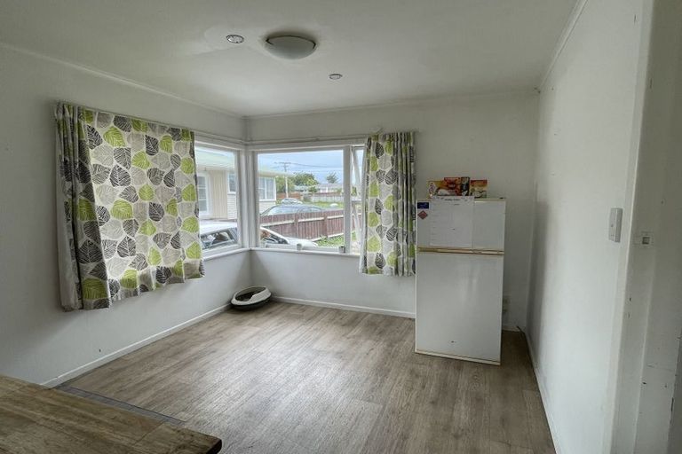 Photo of property in 25 Carrington Avenue, Hillcrest, Hamilton, 3216