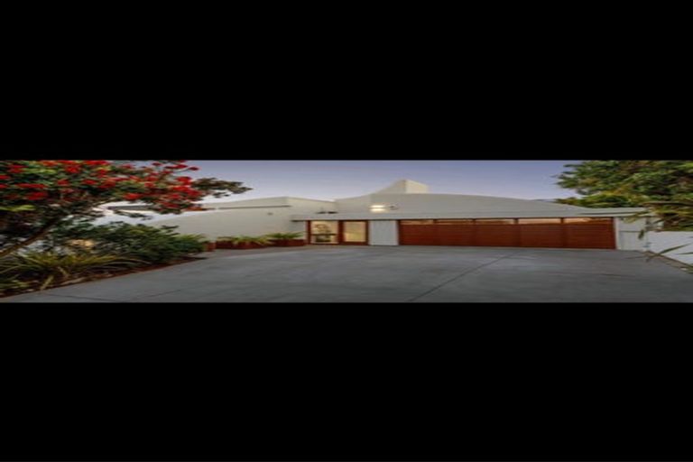 Photo of property in 10 Smugglers Cove, Scarborough, Christchurch, 8081