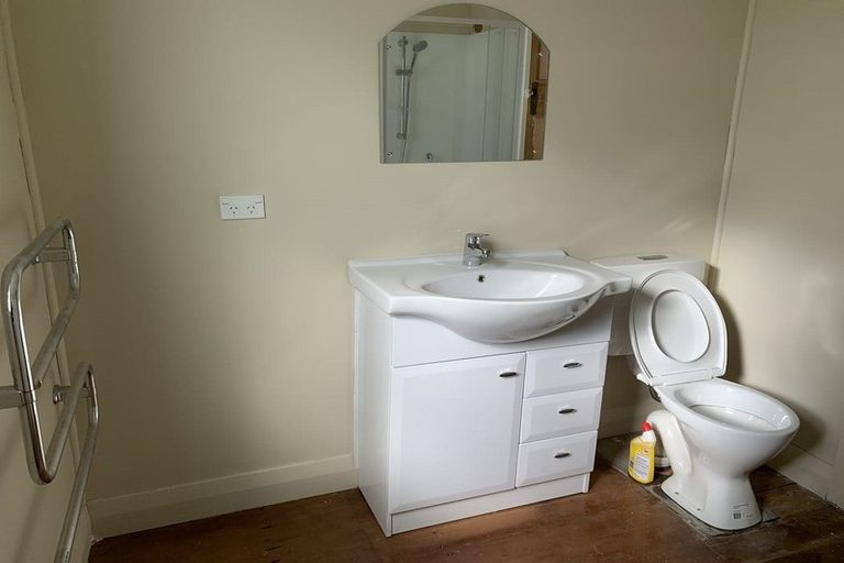 Photo of property in 805 Queen Street West, Saint Leonards, Hastings, 4120