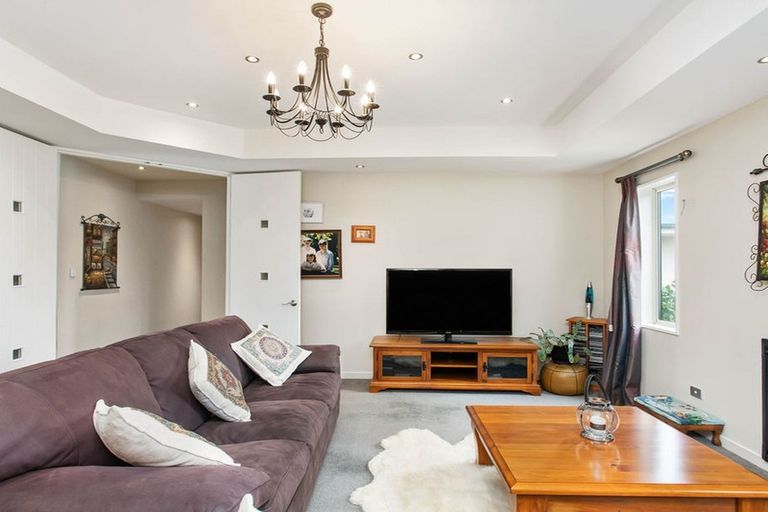 Photo of property in 10 Juniper Way, Prebbleton, 7604