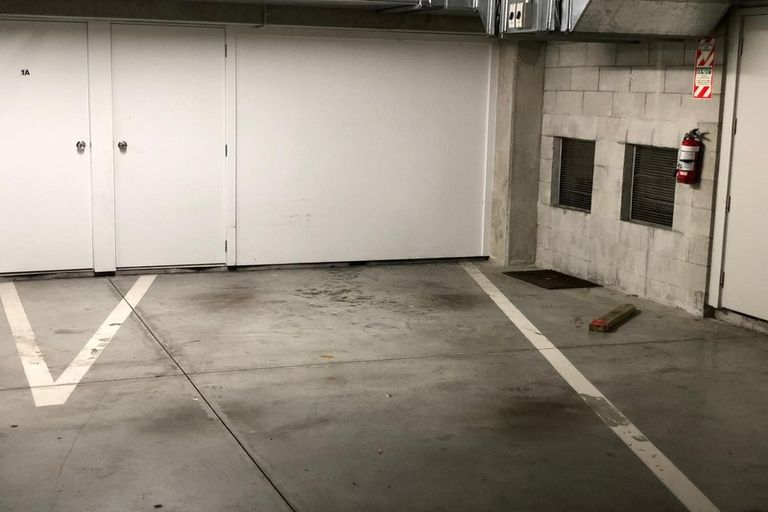 Photo of property in The Grand Apartments, 1d/4 Kell Drive, Albany, Auckland, 0632