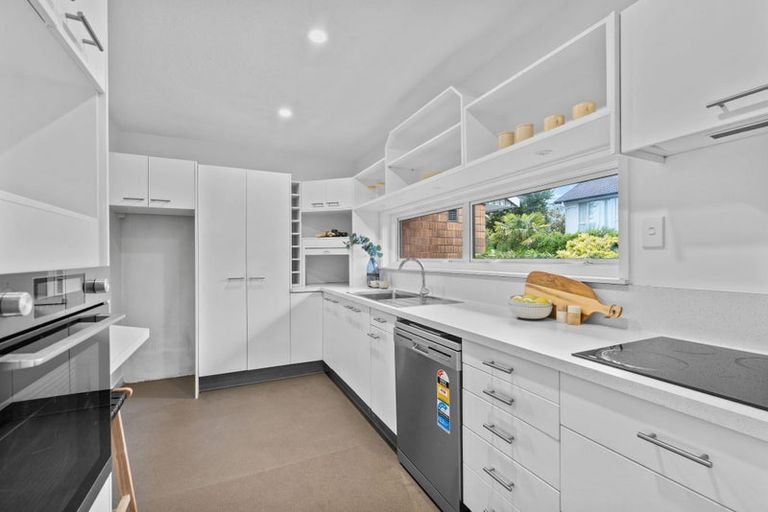 Photo of property in 2/65a Hamilton Avenue, Ilam, Christchurch, 8041