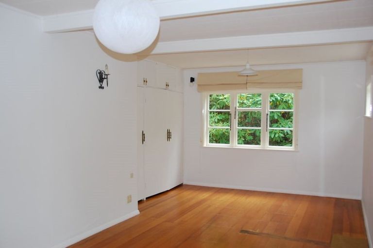 Photo of property in 75 Messines Road, Karori, Wellington, 6012