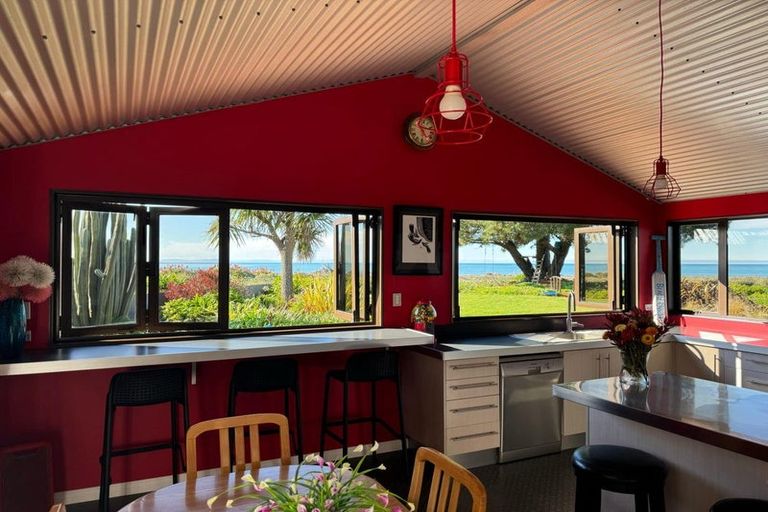 Photo of property in 196 Rarangi Beach Road, Rarangi, Blenheim, 7273