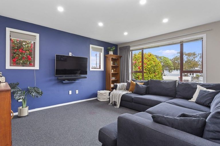 Photo of property in 24 Ariki Place, Hei Hei, Christchurch, 8042