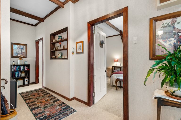 Photo of property in 625 Andersons Bay Road, Musselburgh, Dunedin, 9012