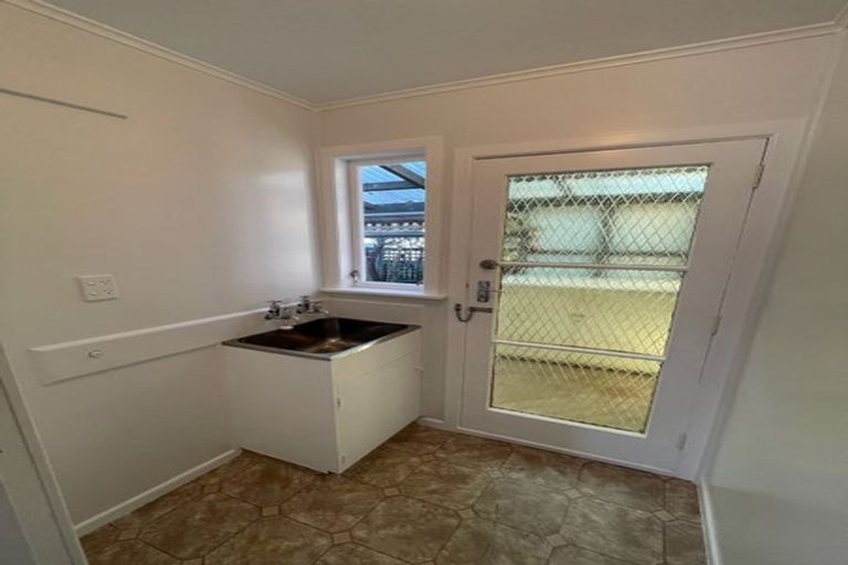 Photo of property in 52 Meremere Street, Wainuiomata, Lower Hutt, 5014