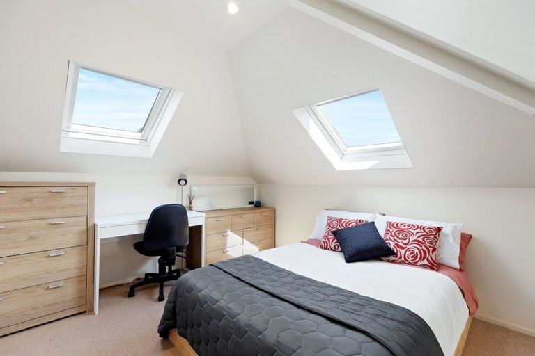 Photo of property in 84 Waitaha Road, Welcome Bay, Tauranga, 3112