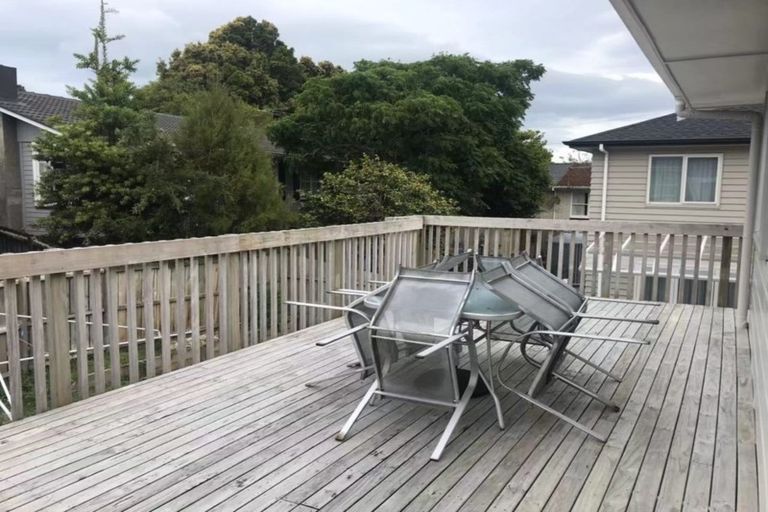Photo of property in 71 Chartwell Avenue, Glenfield, Auckland, 0629