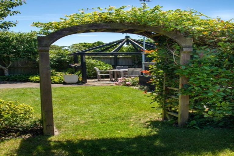 Photo of property in 52 Allison Crescent, Kaiapoi, 7630