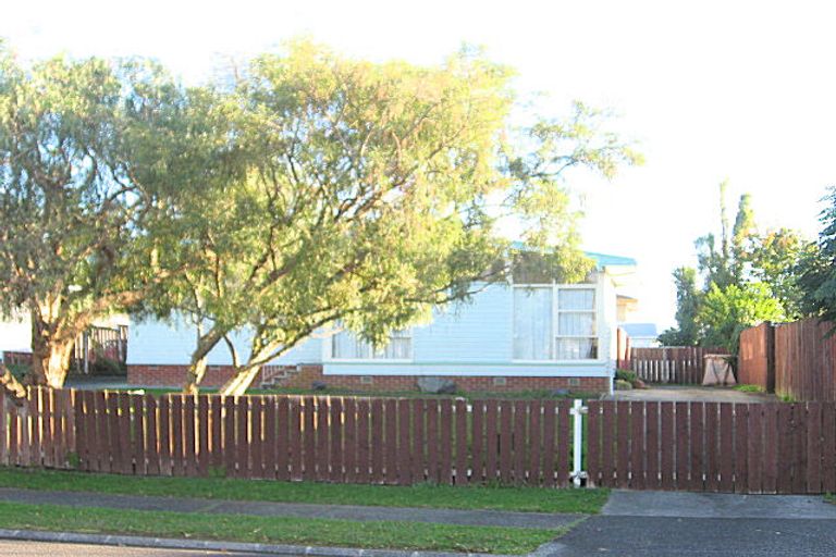 Photo of property in 40 Gainsborough Street, Manurewa, Auckland, 2102
