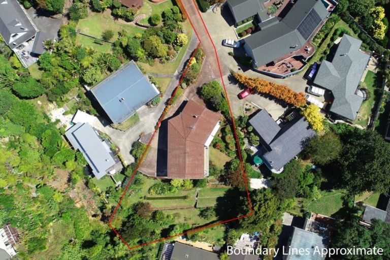 Photo of property in 5 Elizabeth Place, Mairangi Bay, Auckland, 0630