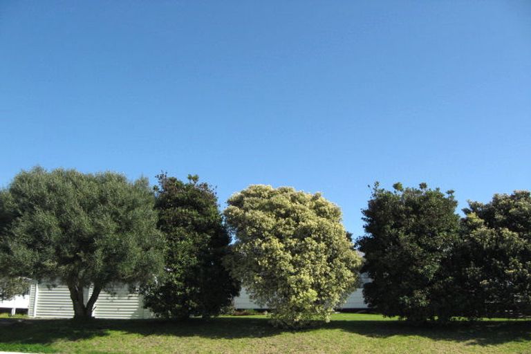 Photo of property in 9 Ohuirehe Road, Coastlands, Whakatane, 3120
