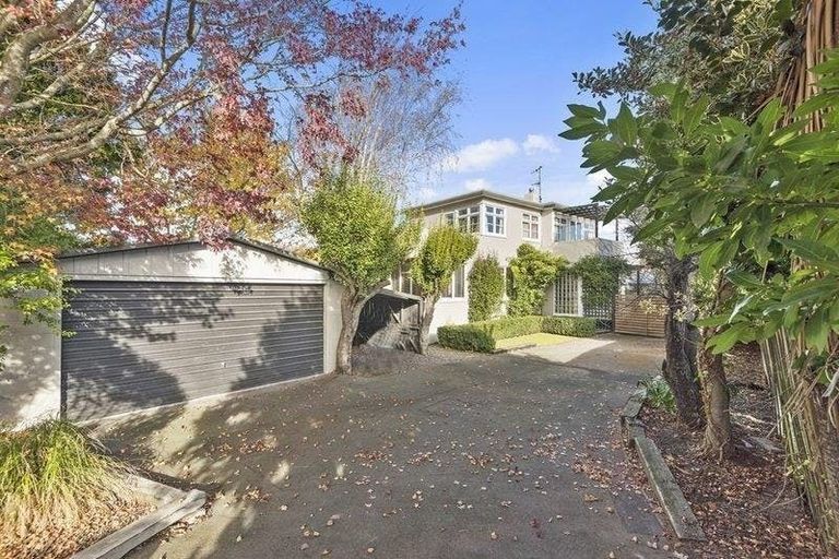 Photo of property in 153 Wairakei Road, Bryndwr, Christchurch, 8053