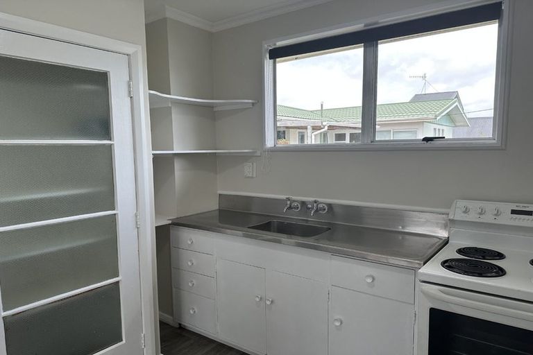 Photo of property in 17 Iti Street, Otaki, 5512