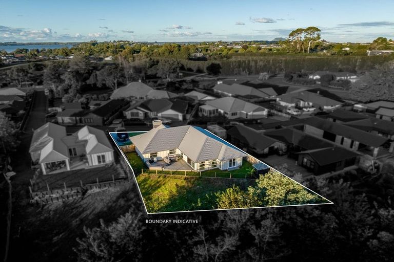 Photo of property in 12 Nelson Lane, Omokoroa, 3114