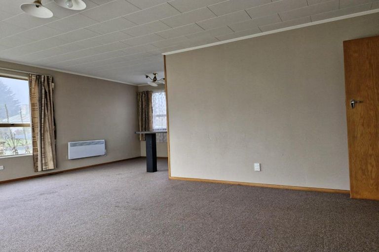 Photo of property in 21 Hill Road, Lumsden, 9730