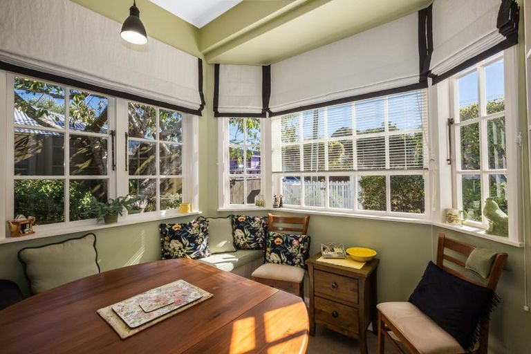 Photo of property in 425 Muritai Road, Eastbourne, Lower Hutt, 5013