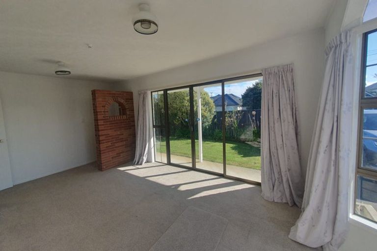 Photo of property in 1/24 Francis Street, Hauraki, Auckland, 0622