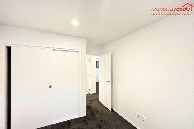 Photo of property in 2/27a Wilford Street, Wallaceville, Upper Hutt, 5018