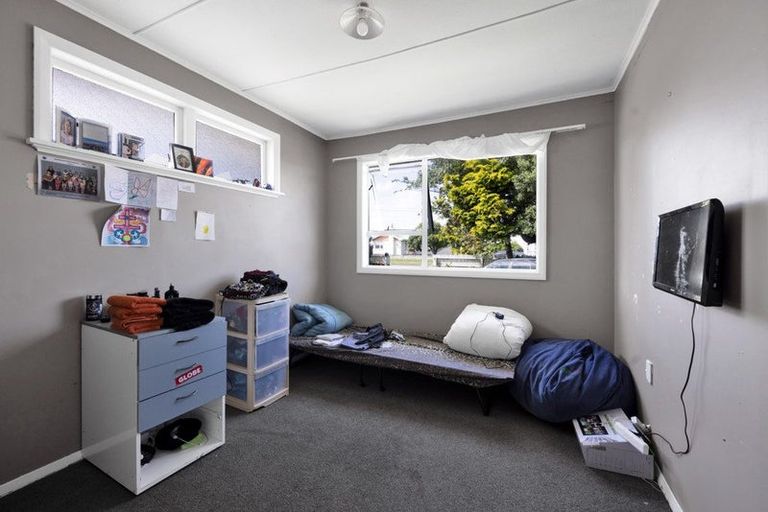 Photo of property in 4 Rimu Street, Hawera, 4610