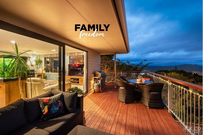 Photo of property in 24 Mossburn Grove, Kelson, Lower Hutt, 5010