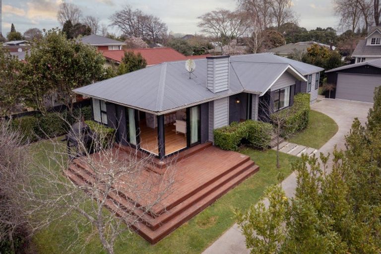 Photo of property in 15 Samuel Place, Queenwood, Hamilton, 3210