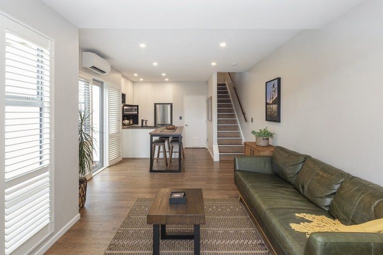 Photo of property in 32 Waterford Avenue, Northwood, Christchurch, 8051