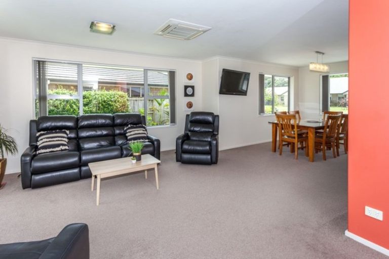 Photo of property in 20 Merrimana Drive, Thames, 3500