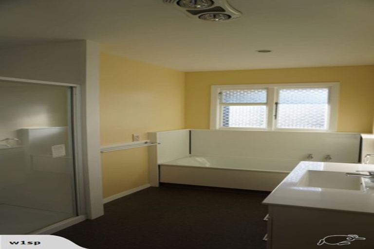 Photo of property in 170 Maidstone Road, Avonhead, Christchurch, 8042