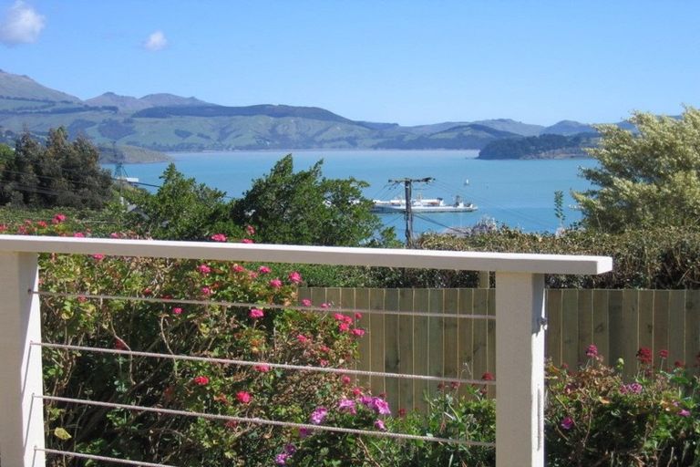 Photo of property in 3 Brenchley Road, Lyttelton, 8082