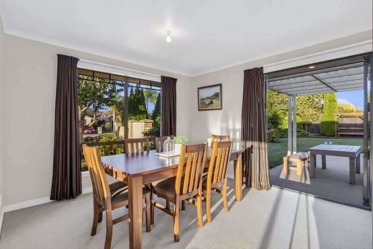 Photo of property in 2 Cooper Crescent, Cambridge, 3434