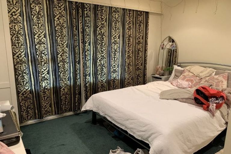 Photo of property in 43 Sevenoaks Drive, Bryndwr, Christchurch, 8053