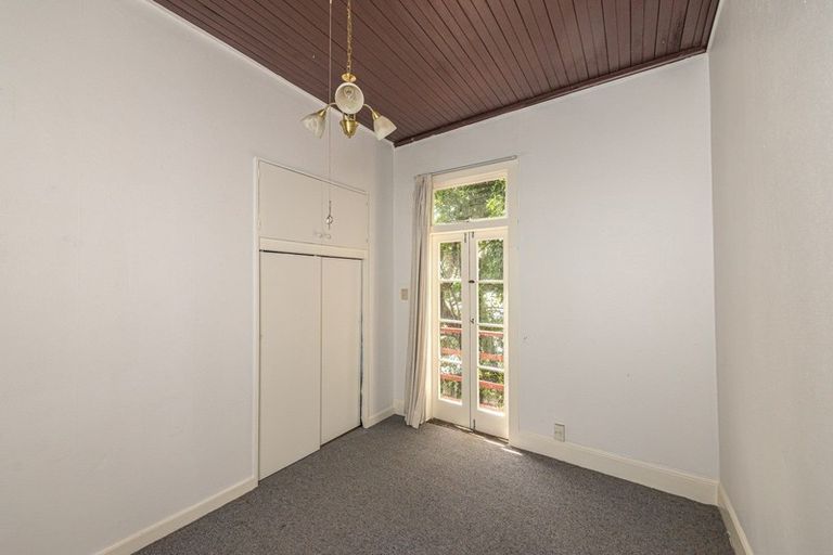 Photo of property in 54 Anzac Parade, Durie Hill, Whanganui, 4500