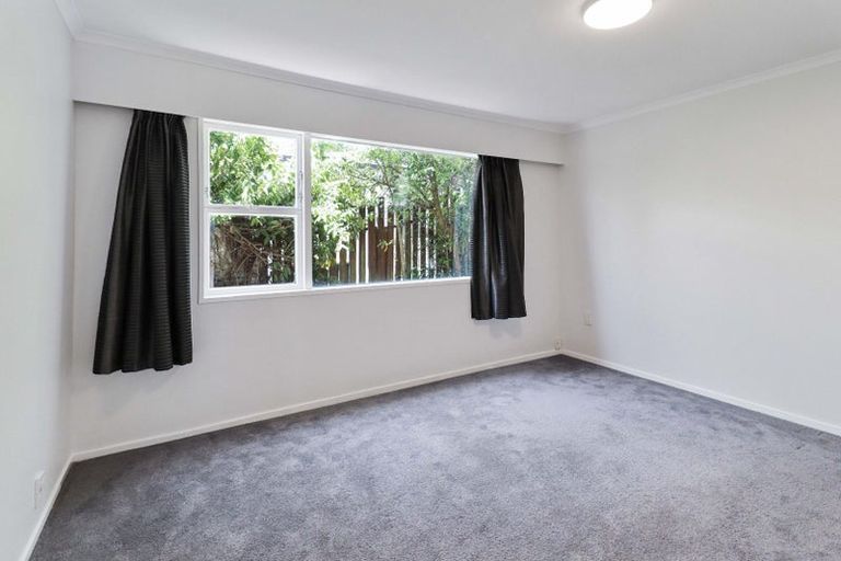 Photo of property in 124 Major Drive, Kelson, Lower Hutt, 5010