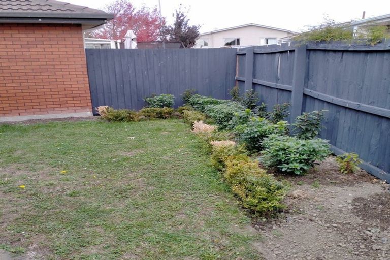 Photo of property in 2/36 Lyndon Street, Riccarton, Christchurch, 8041